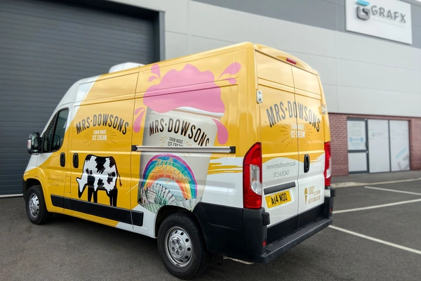  Vehicle - Branding - Mrs - Downsons - Peugeot - Boxer - 01